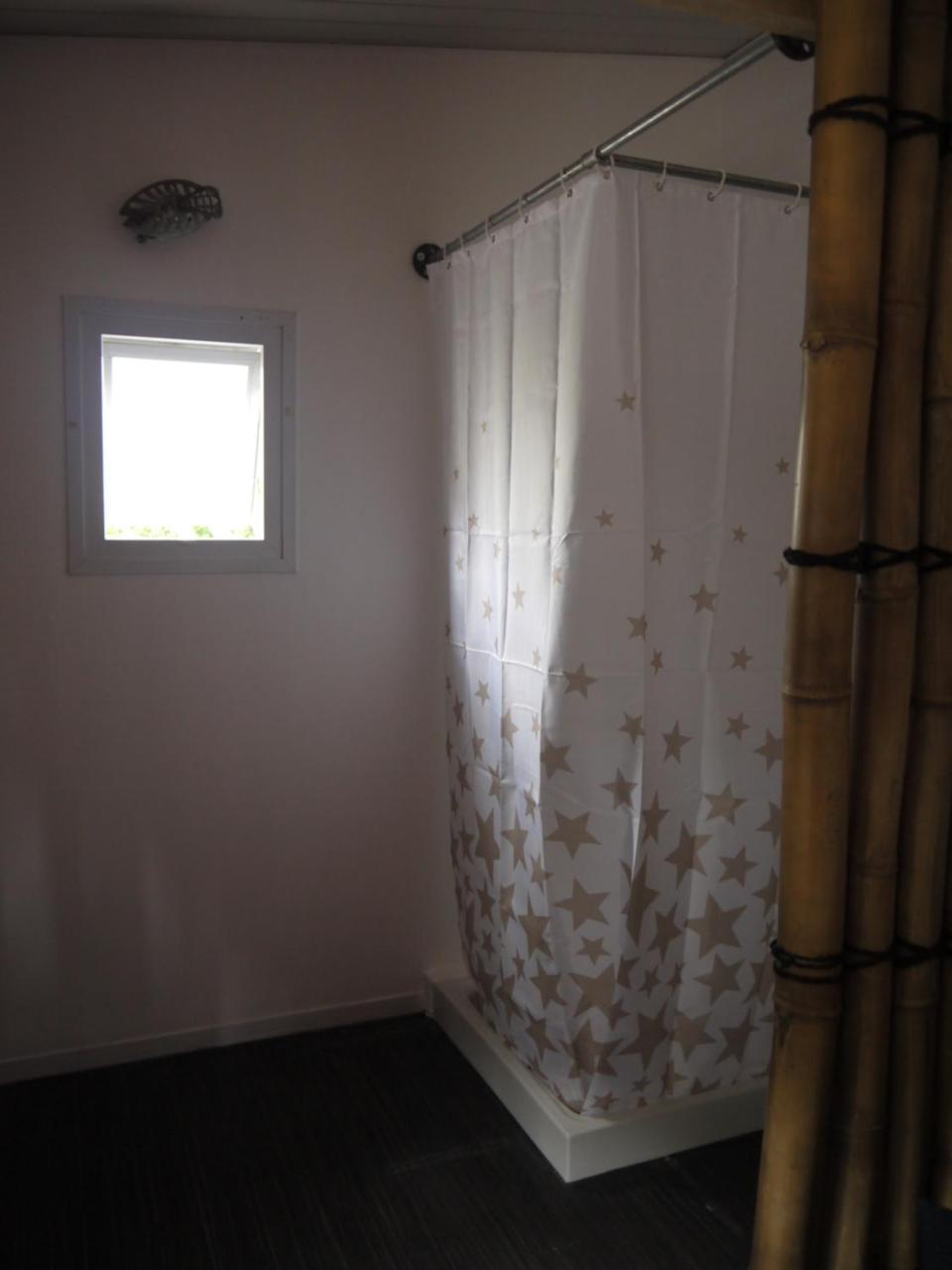 Chambre Tontouta La Tamoa Paita ภายนอก รูปภาพ